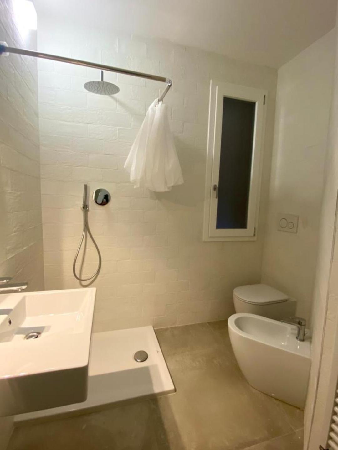 Farolfi Apartments Galliera Boloňa Pokoj fotografie